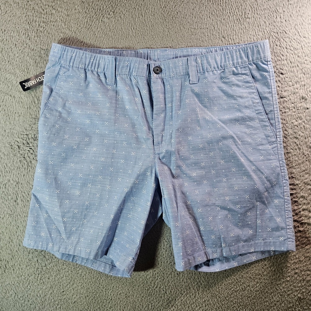 NWT Roundtree & Yorke Shorts Men 40 x 8" Straight Stretch Geometric Light Blue